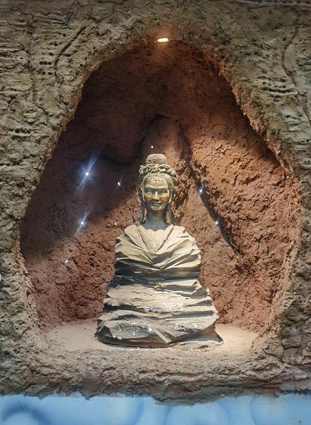 游新疆中国热极火焰山