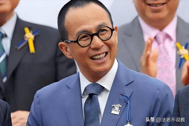 2909亿身家有何用？97岁的李嘉诚无力回天，两个60岁儿子已成心病