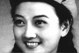 得知影星王晓棠少将没地方住，一退休老红军出面接济：我房子给你图片