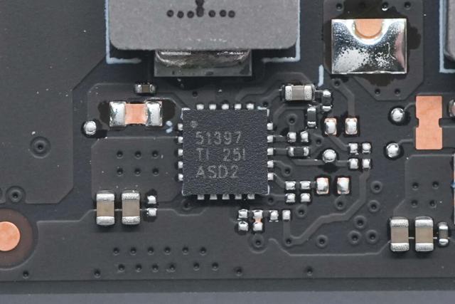 售价3999的大玩具说拆就拆！联想拯救者Legion Go S游戏掌机拆解