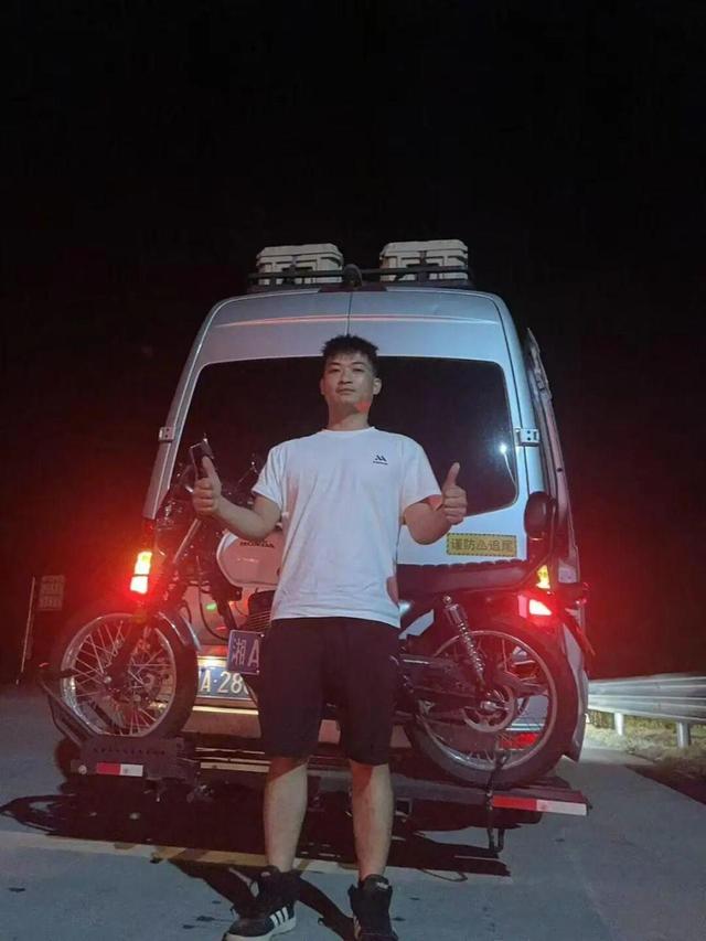 百万元房车不上锁异地停放十余天，陌生人开走带全家旅游，车主：房车空着是浪费