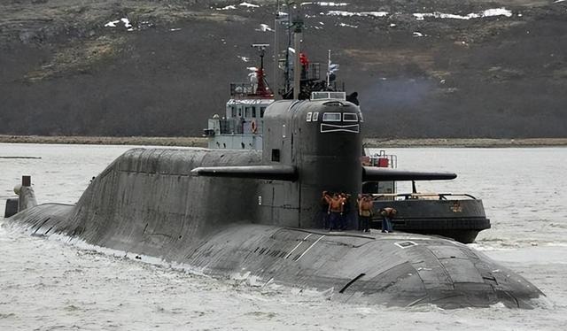 航程1.4万公里！俄“海鸟”导弹亮相，北约专家：能拦截