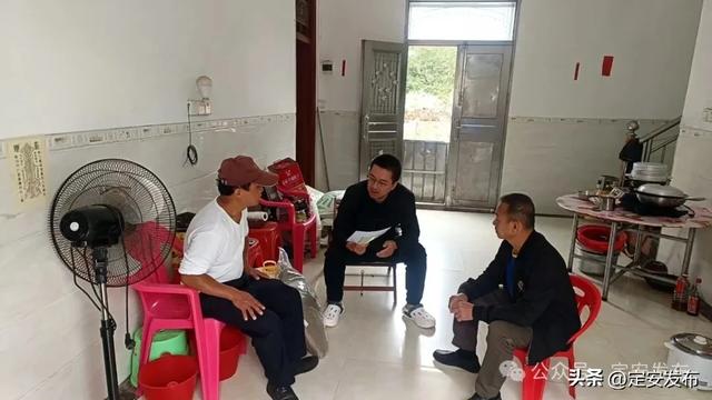 媒体看定安丨沃野绘美景 莲堆绽新颜——海南省审计厅开展驻村帮扶工作侧记