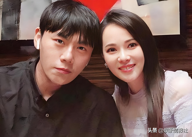 64岁的庾澄庆未曾料想，那个曾让他担忧的儿子，竟成为他的骄傲