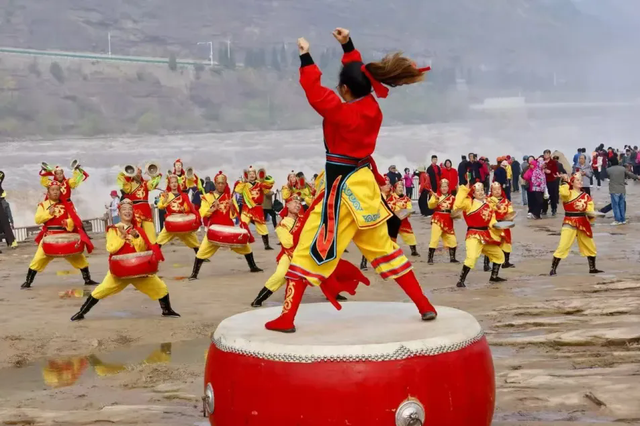 跟着赛事游临汾 | 2025第六届“临汾·520黄河英雄会”轰趴巡游全攻略