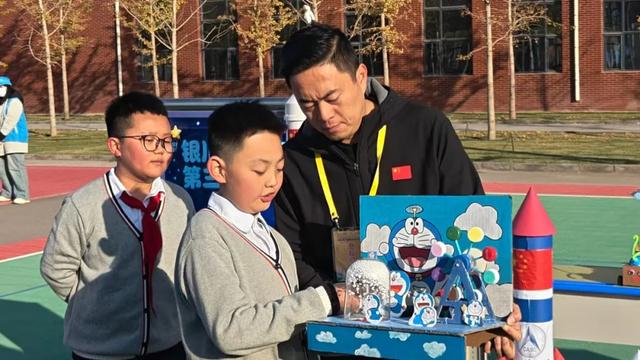 科技筑梦创未来！兴庆区第三届青少年科学节精彩绽放