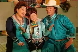 18年后再看“吉祥三宝”，父亲去世，女儿远嫁韩国，母亲孤身一人图片