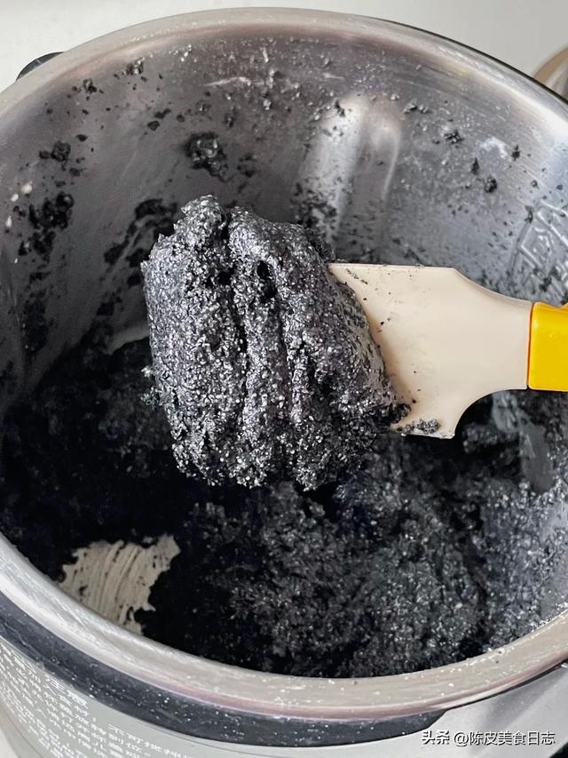 10分钟自制黑芝麻酱，无油无糖无盐，好吃还能养头发