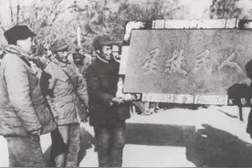 农民为天！毛主席做到了，革命胜利了！民族的复兴能离开农民吗？图片