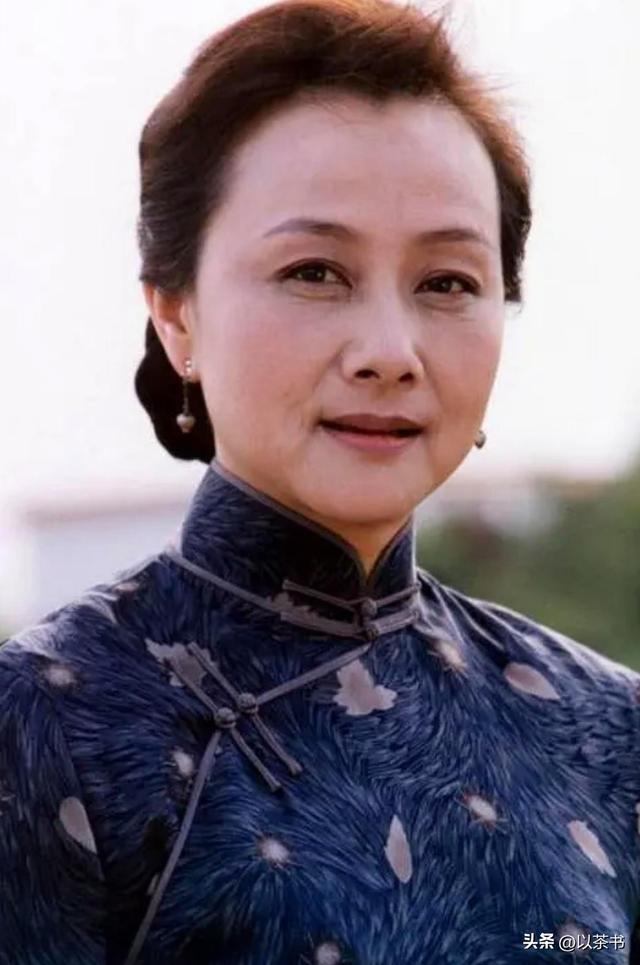 原来他们是夫妻，也都是演员，结婚41年恩爱如初	，活成了人生赢家