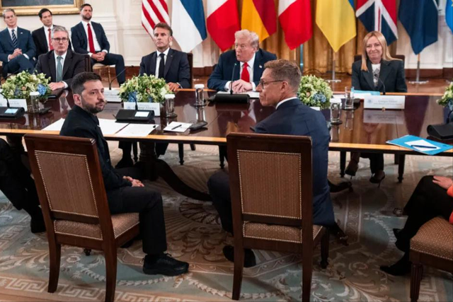 美俄斗法升级！海燕出鞘破局，俄罗斯1.7万核导弹直戳美国本土