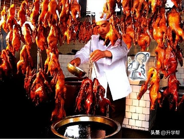 探秘临邛古城：穿越2300年的时光画卷