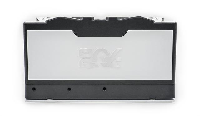自带屏幕的主机—联力207D+9950X3D+ROG B850-F+索泰5070Ti装机