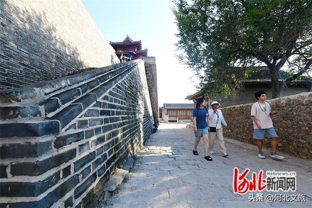 张家口怀来：秋高气爽逛古驿