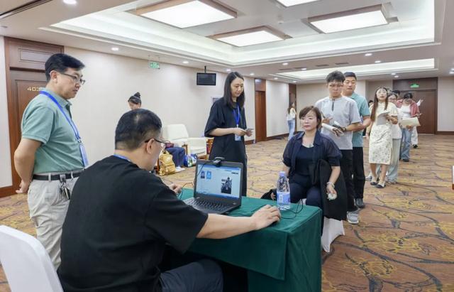 在河北能考书法艺术示教证啦！