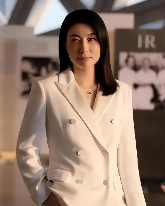 不到72小时3大瓜！代孕插足，吃禁药、睡女星，连郭晶晶也"遭殃"