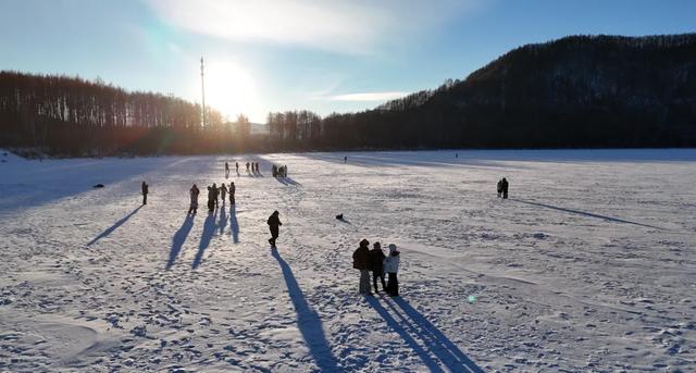 谁说冬天只有寒冷?来阿尔山自驾游,解锁严冬里的暖意与诗意