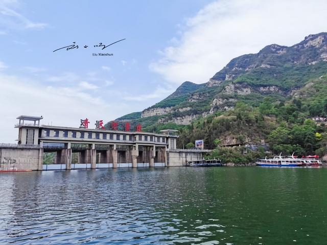 河南焦作藏着一个“小众”5A 景区，青山绿水赛江南，游客都看呆了