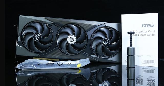 微星刀锋300R+9800X3D+B850迫击炮：黑武士装机方案深度解析