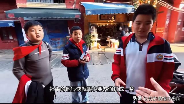 牛粪开了眼！印度姐：昆明是中国最穷城市“超级贫民窟”