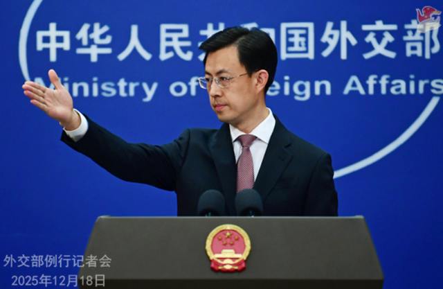 中美两军密会后，中国再次见识到了，特朗普不顾后果的疯狂