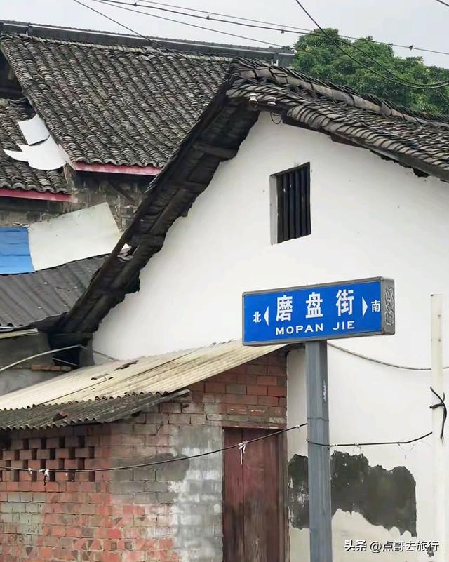 成都被严重低估的古场镇，停留在100年前，地铁公交车直达！