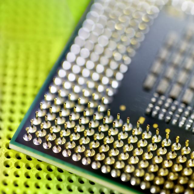 AI泡沫比互联网更危险？2027年见分晓