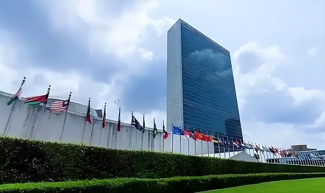 中国阵仗之大罕见，抢在日本动手前，先对31国出手，看谁敢当帮凶