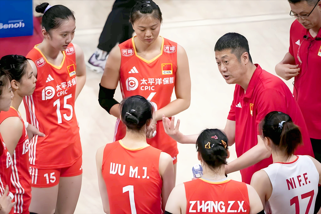 女排世联赛中国队5名球员数据抢眼