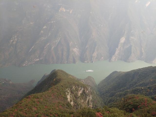 鄂渝行第三天：小红船.瞿塘峡.巫山.神女天路