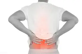 一个动作，缓解脖子痛、腰痛、膝盖痛……为家人多看一眼图片