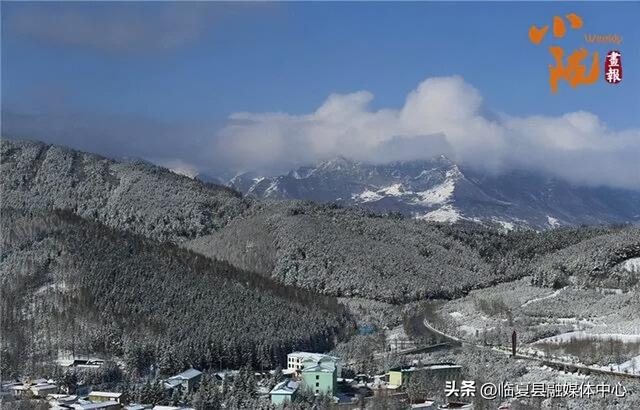 临夏太子山：深秋画卷与初雪的浪漫邂逅