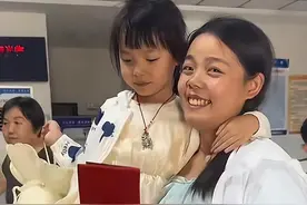 被婆家赶走5年后，再看小朦妈妈的现状，董宇辉的话终于有人信了图片