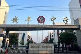 【关注】安丰中学高一新生招生公告（7月5日）图片