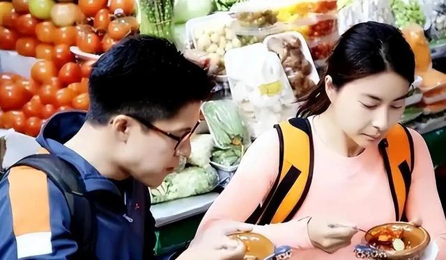 牛鬼蛇神现原形！郭晶晶代言被立案不到24小时，恶心的一幕出现了