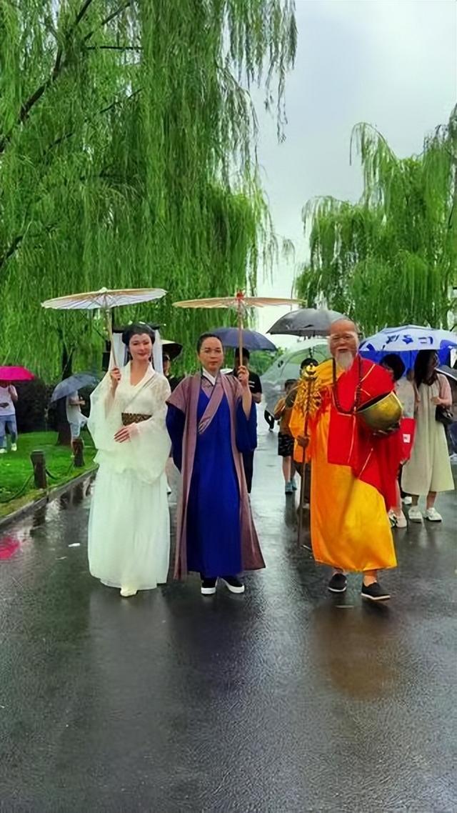 断桥不断与历史褶皱