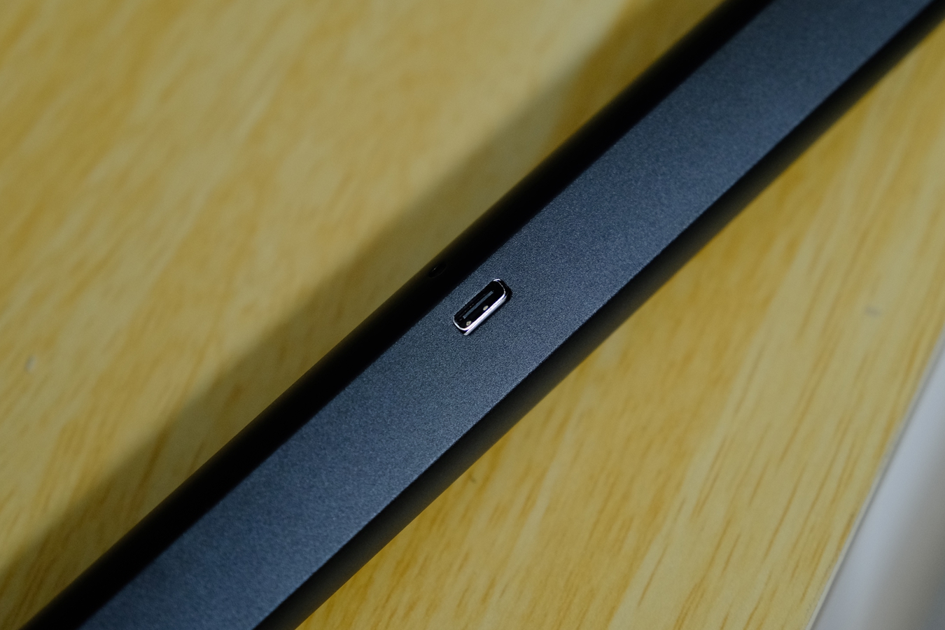 补充环境光,降低用眼疲劳,书客SKR1屏幕挂灯初体验