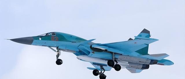 歼-35还是有点小？国产航母突破12万吨指日可待，歼-36能上舰么？