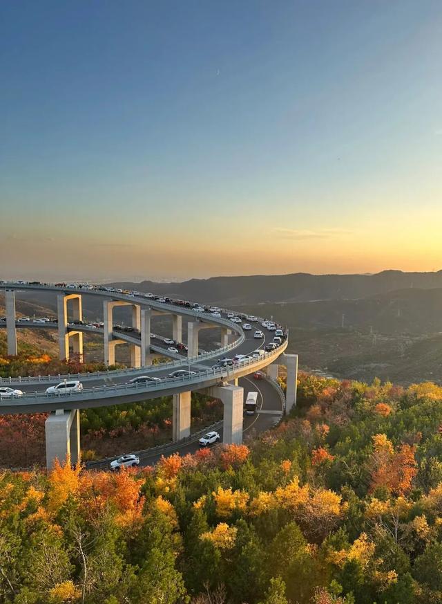 大理 ⇌太原 当凉鸡米线遇见打卤面