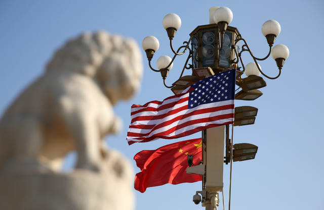 特朗普昭告50州，不能让中国超车	，马斯克重返白宫，最强帮手回归