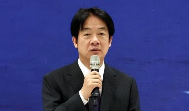 特朗普下“死命令”，美对台定位有变，我国防部发出统一最强音