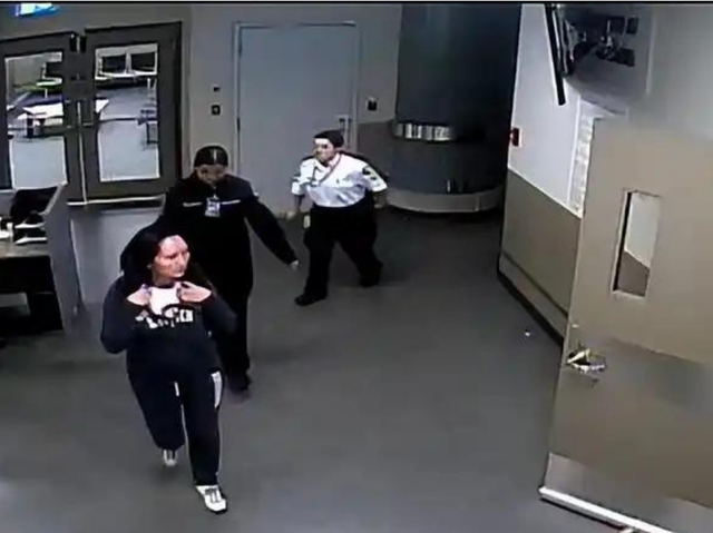背刺中国，陷害孟晚舟的真凶被挖出来后，如今遭到了哪些报应？