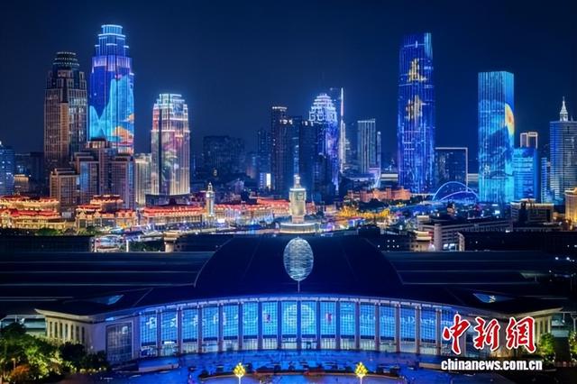天津：漫步海河之畔 共享光影走廊