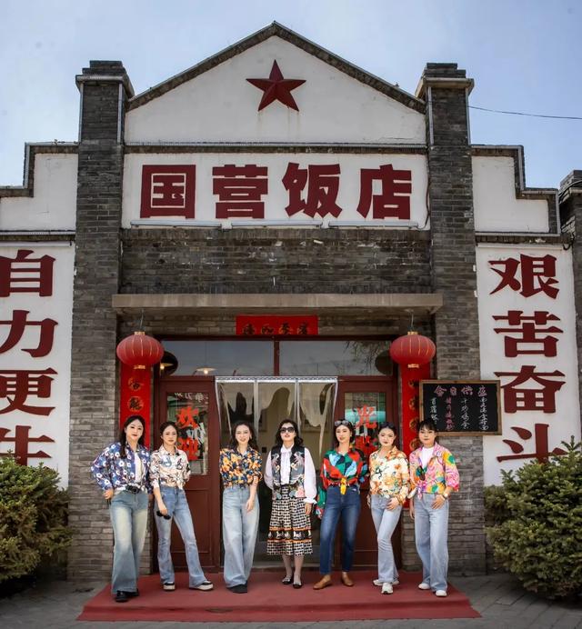 这份全新的探店攻略，带你解锁石峁遗址文化旅游区的完美假期！
