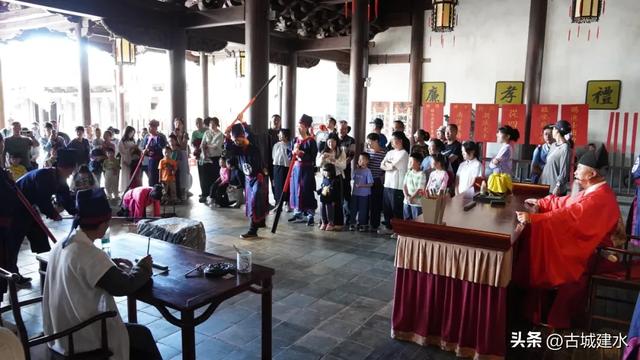 双节同庆 建水文旅交出亮眼答卷：104万人次游客感受“一家人的建水”温情