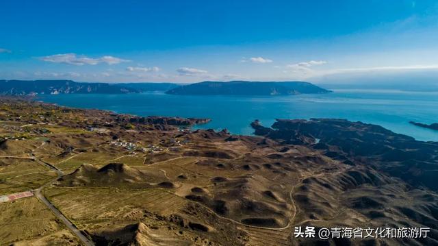 双节假期去哪儿?青海龙羊峡!秋日山湖+渔火星光,朋友圈高赞全拿捏~