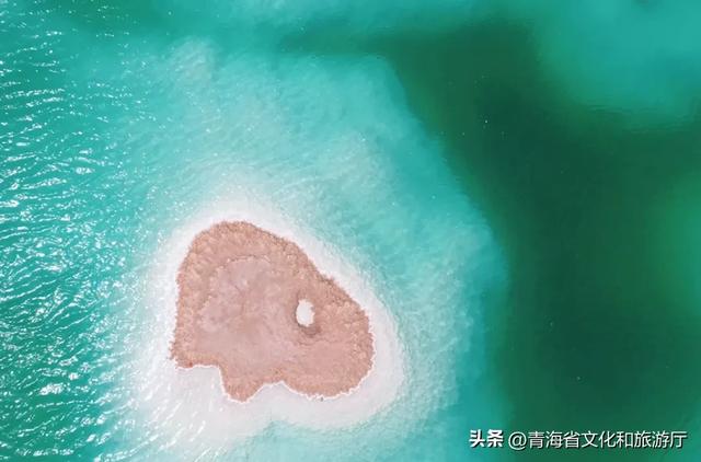 海西的秋天有多绝？从盐湖到胡杨，每一帧都是壁纸