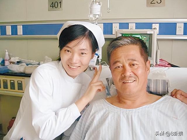 成龙因病去世、赵本山灵堂、宋佳知三当三，现在的造谣越来越离谱