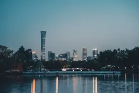 带娃去泰国“卷”国际学校，是我6年噩梦的开始...图片