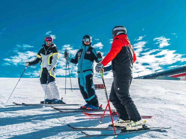 优惠倒计时!可可托海一月滑雪指南,承包你的冬季浪漫!